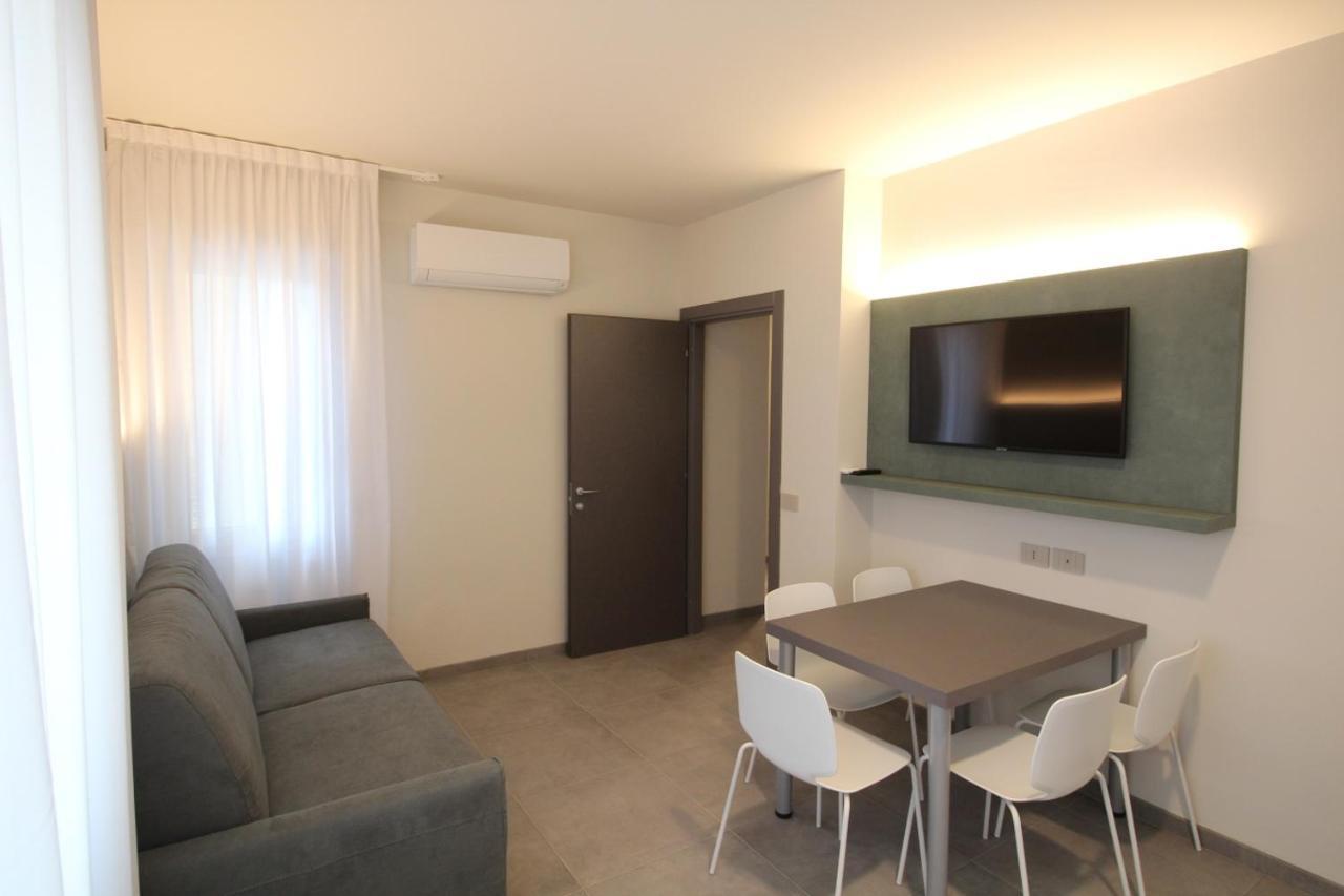 Persea Mare Appartamenti Taggia Exterior foto