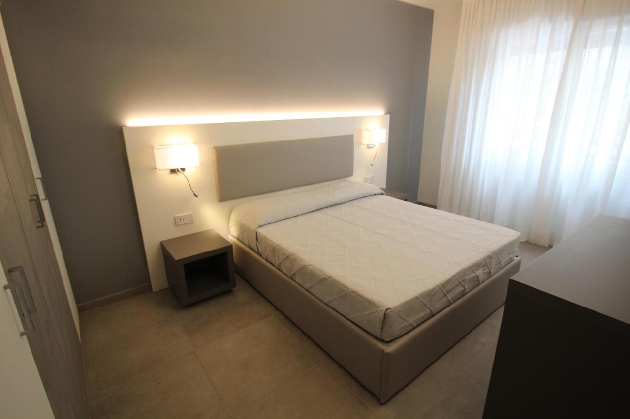 Persea Mare Appartamenti Taggia Exterior foto