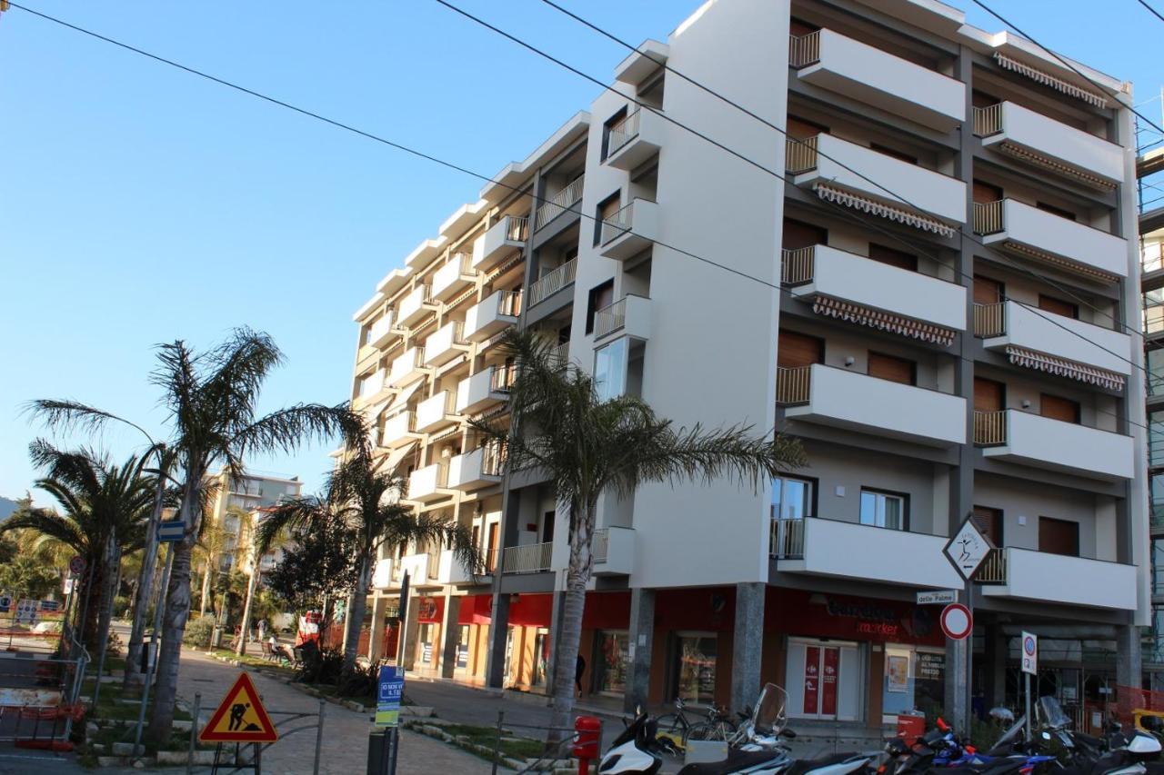 Persea Mare Appartamenti Taggia Exterior foto
